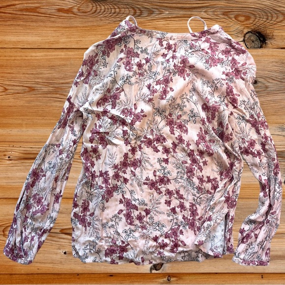 Liz Claiborne Petite Large Mauve Floral Blouse with Pink Camisole Set - Picture 5 of 5